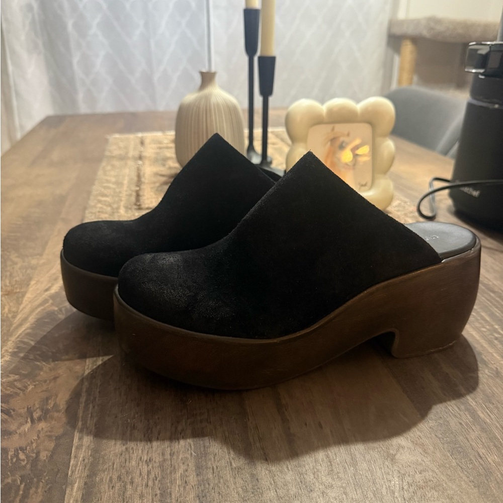 Everlane Puffa Clog size 9.5